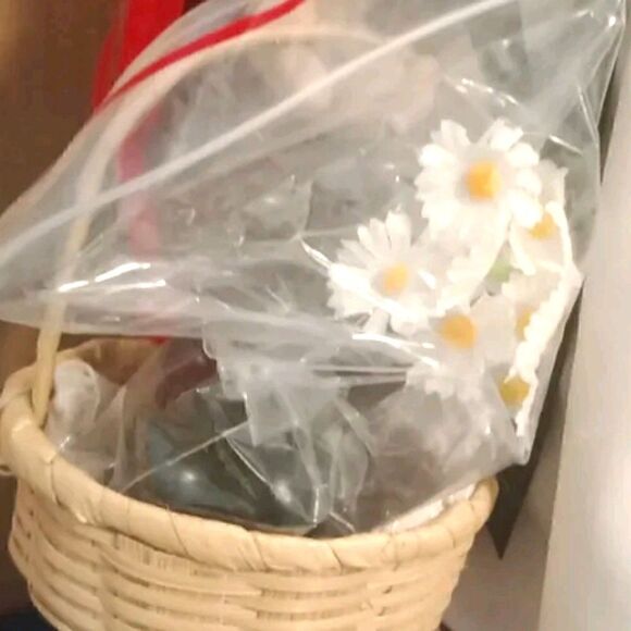 Little Red Riding Hood porcelain doll Vintage 1988 - Picture 2 of 7